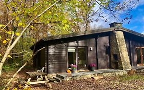 Forest Lodge